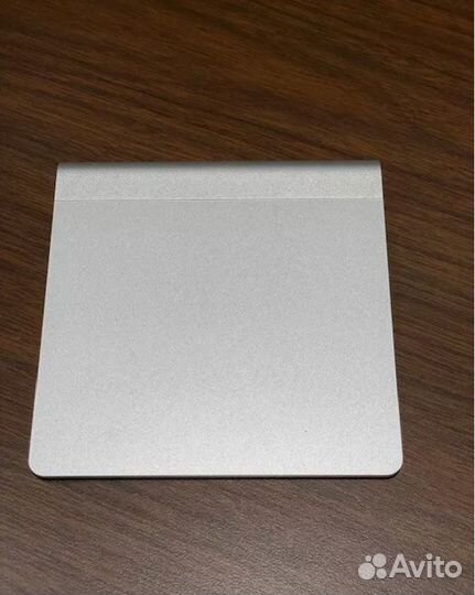 Apple Magic Trackpad 1