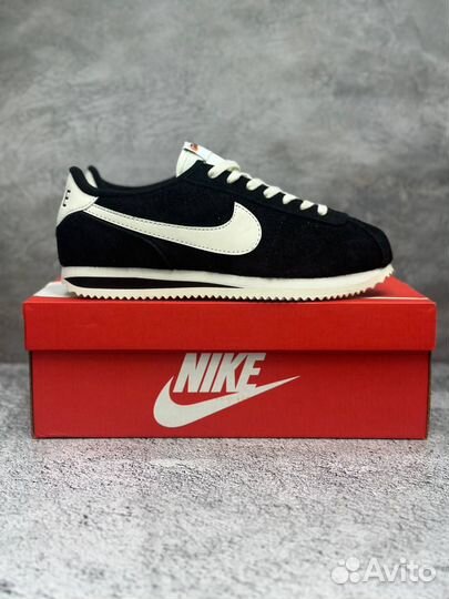 Кроссовки Nike Cortez