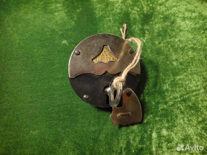 Редкий Старинный Навесной Замок СССР Шайба