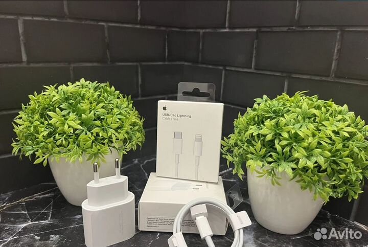 Зарядка для iPhone 20w