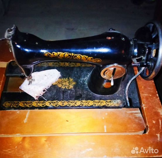 Швейная машина Подольск ножная