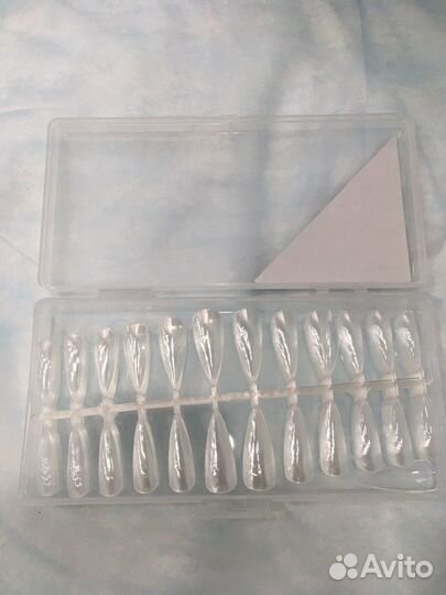 Гелевые типсы для наращивания ногтей