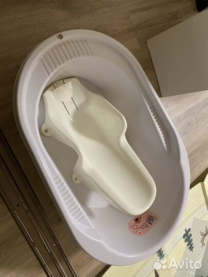 Ванночка для купания с горкой