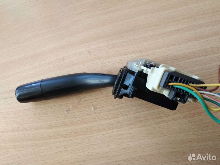 Переключатель света и поворотников Mazda BJ