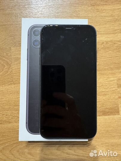 iPhone 11, 64 ГБ