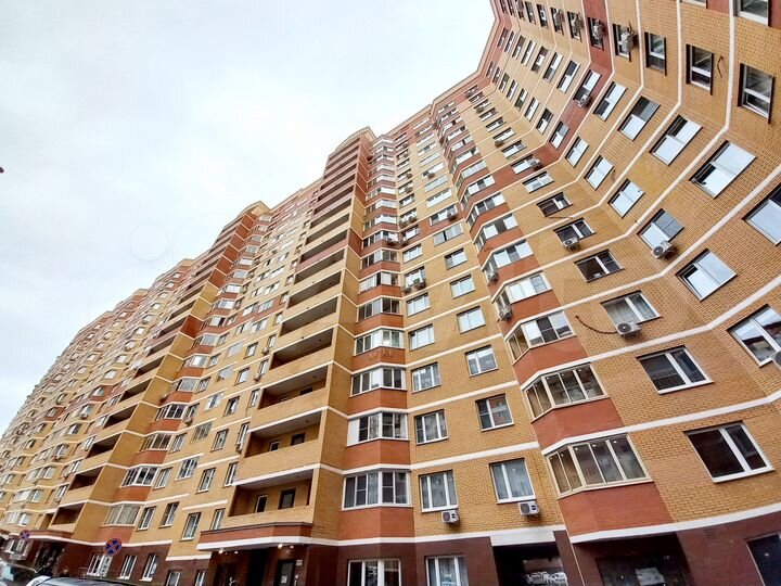 Квартира-студия, 31,6 м², 8/17 эт.