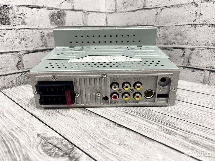 Магнитола 1 din с экраном