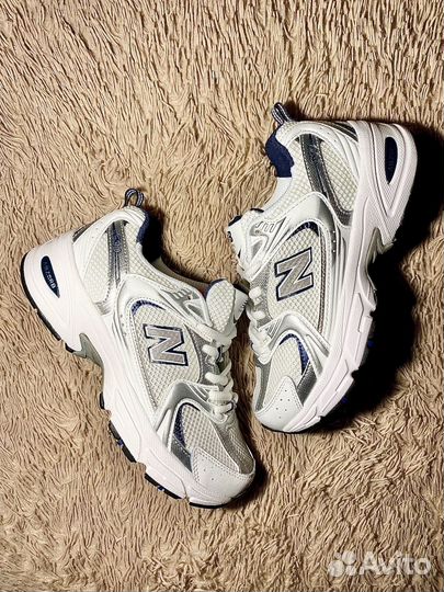 New Balance 530