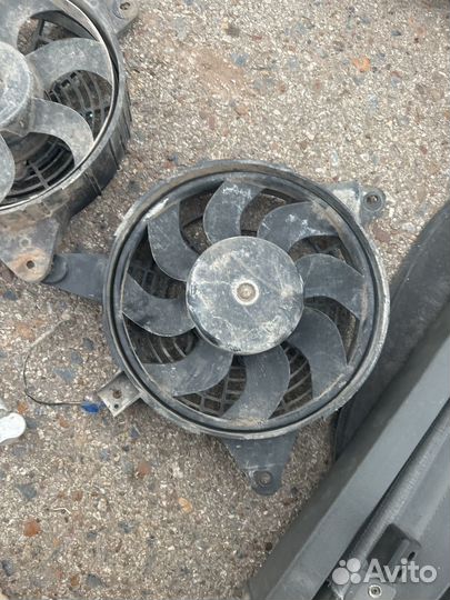 Вентиялтор kia sportage 1 2.0