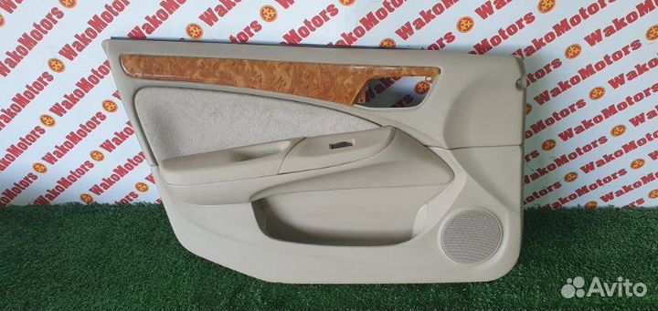 Обшивка боковой двери передняя левая Nissan Almera