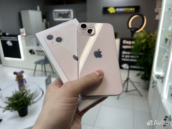 iPhone 13