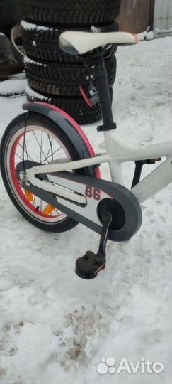 Оригинальный велосипед Mercedes-Benz Kids Bike 16