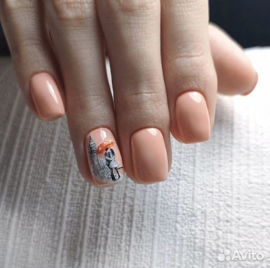 Педикюр с покрытием лаком