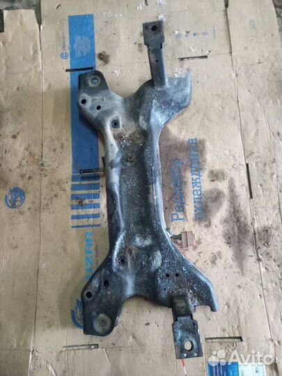 Подрамник Volkswagen Polo V CFN 2012