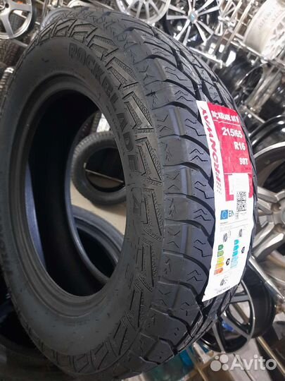 Fronway RockBlade AT II 215/65 R16 98T