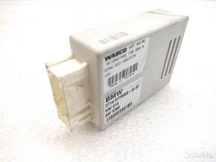 Блок управления пневмоподвеской Bmw X5 E70 2008