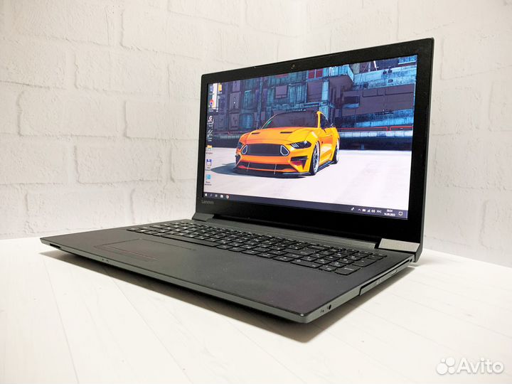 Ноутбук Lenovo i5/8Gb/SSD/2 видеокарты