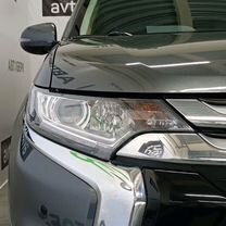 Mitsubishi Outlander 2.0 CVT, 2018, 148 841 км, с пробегом, цена 2 145 000 руб.