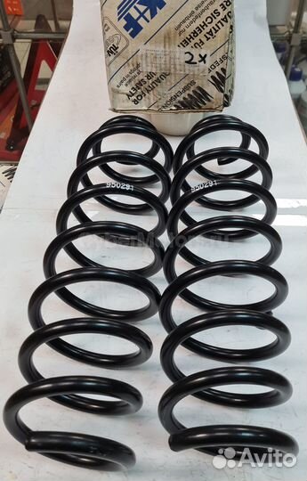 Пружина VW Golf 3 91-97 задняя made in Germany