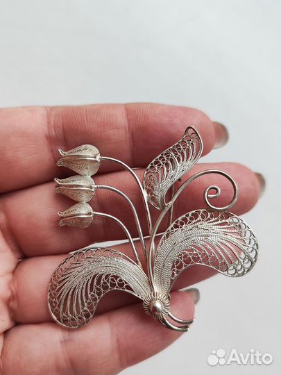 Брошь серебристая веточка скань винтаж