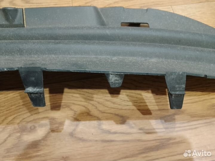 Решетка радиатора peugeot 308