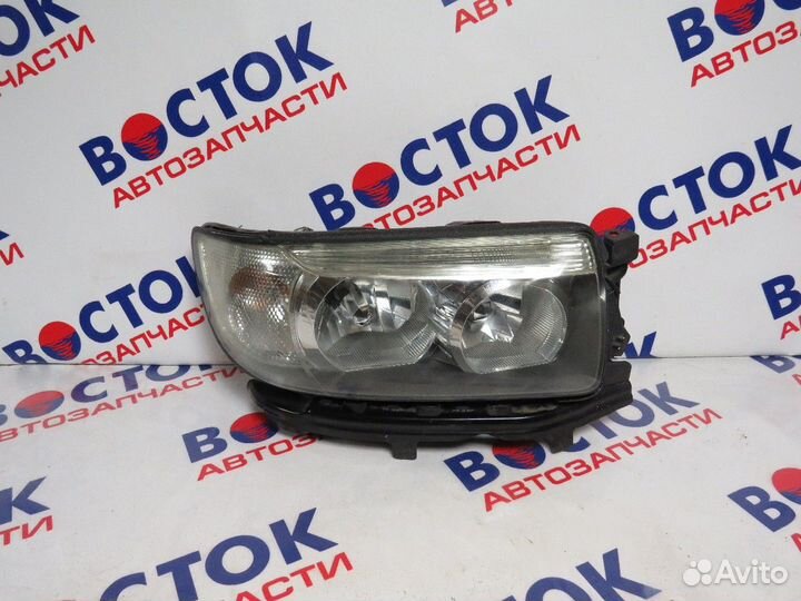 Фара Право subaru forester SG5