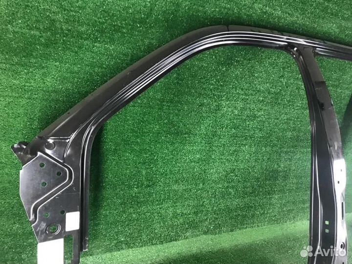 Боковина левая Chevrolet Tahoe 4 (2014-2020)