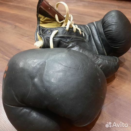 Боксерские перчатки СССР