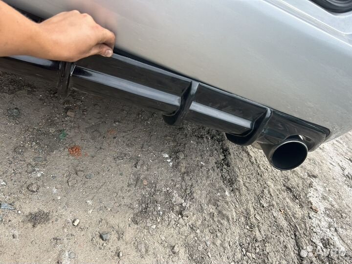 Декоративная накладка subaru legacy