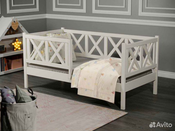 Кроватка берёза софа с бортиком от 2х лет