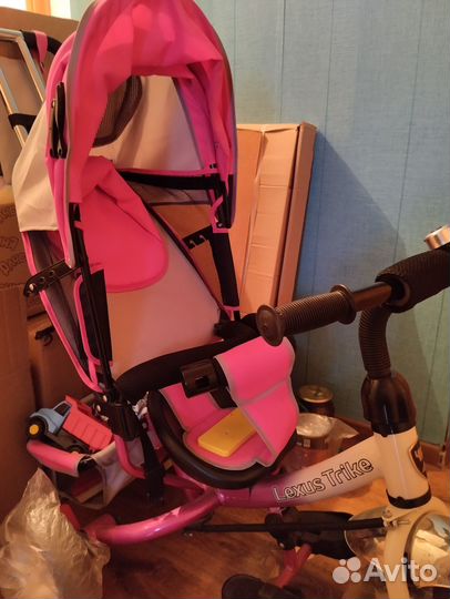 Детский трехколесный велосипед коляска