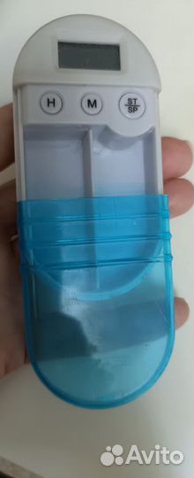 Таблетница с будильником