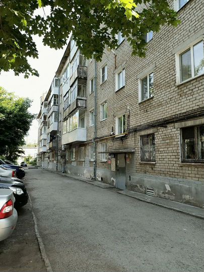 3-к. квартира, 60 м², 4/5 эт.