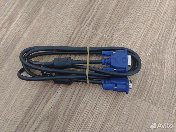 Кабель для компьютера VGA