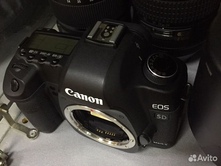 Фотоаппарат Canon EOS 5D mark ll