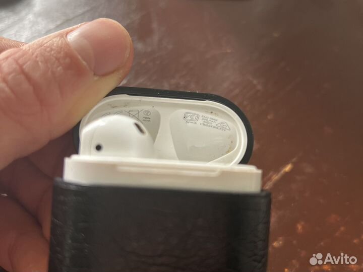 Беспроводные наушники apple airpods 2