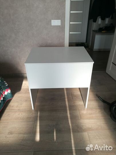 Кровать двухспальная с матрасом 140х190