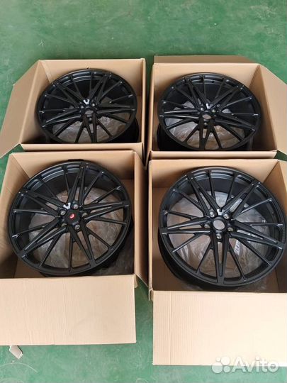 Вналичии Кованые диски R21 и R22 для lixiang