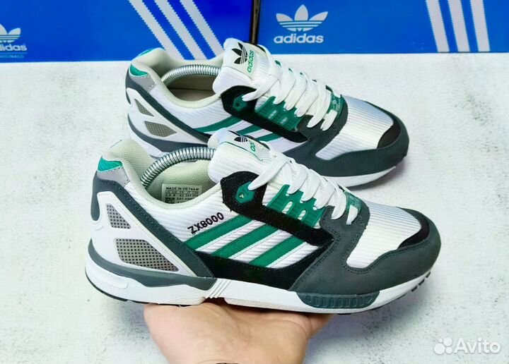 Кроссовки adidas torsion