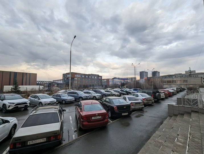 Свободного назначения, 140 м²