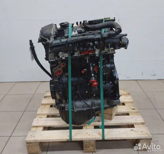 Двигатель Audi A5 8T 2011 2.0 бензин CDN