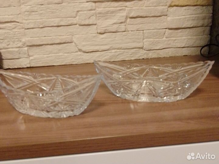 Хрустальная ваза