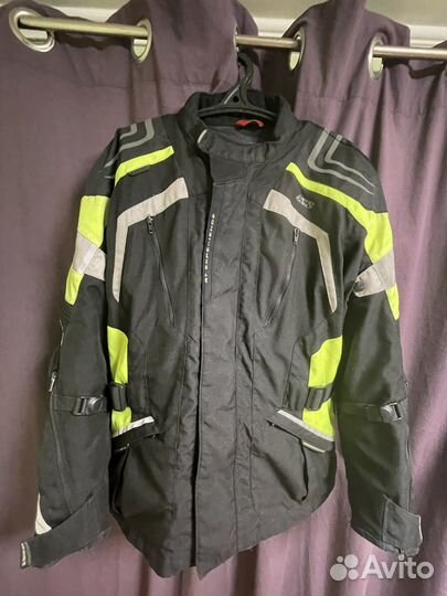 Мотокуртка и штаны с защитой