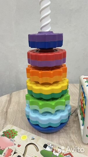 Детские развивающие игрушки