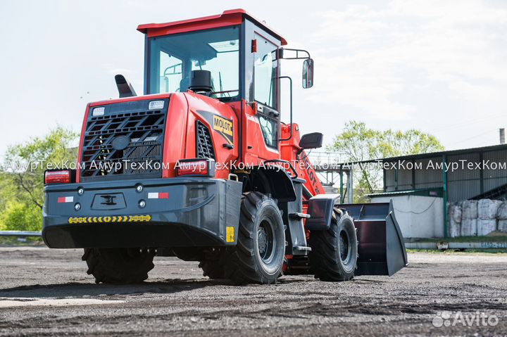 Фронтальный погрузчик Molot 200, 2023