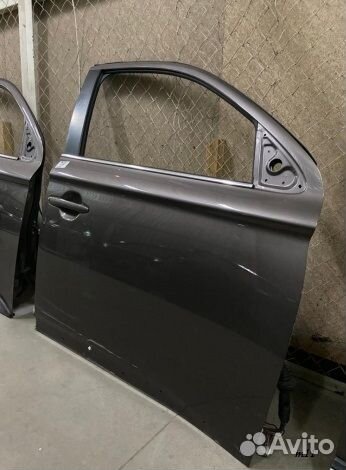 Дверь передняя правая Митсубиси Аутлендер 3 gf