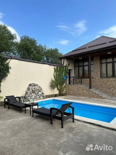 Баня с бассейном