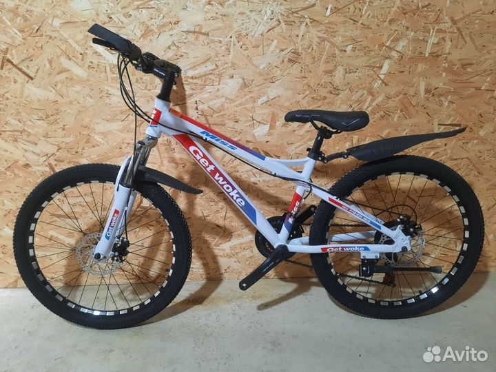 Велосипед новый алюминиевый.модели разные