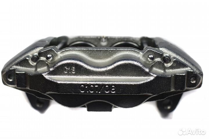 Суппорт тормозной передний правый Toyota Land Crui