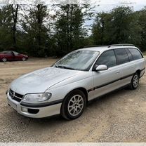 Opel Omega 2.0 MT, 1997, 370 000 км, с пробегом, цена 295 000 руб.